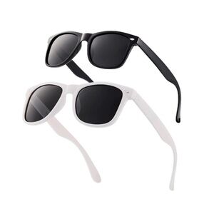 Classic Wayfarer Style Sunglasses Bundle, Black and White
